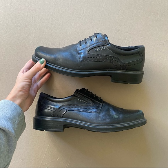 ECCO Helsinki Oxfords - Picture 1 of 10